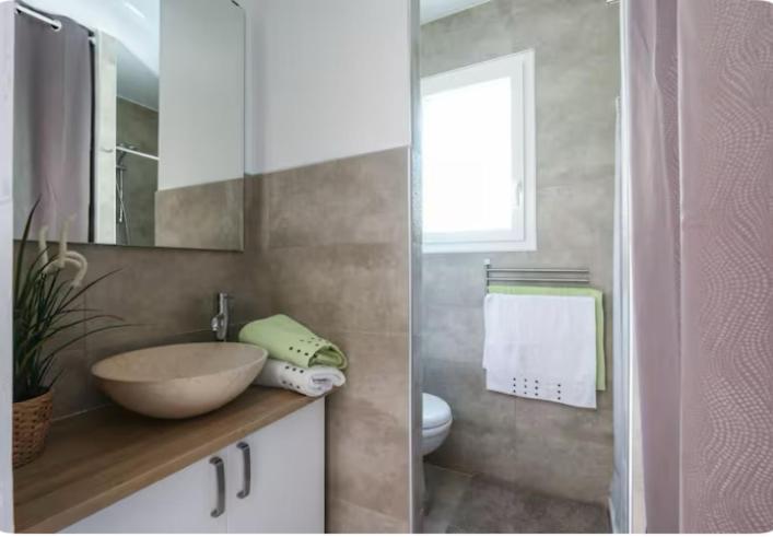 Studio Pied Village Eze - Dans Villa Recente - Parking Gratuit ภายนอก รูปภาพ
