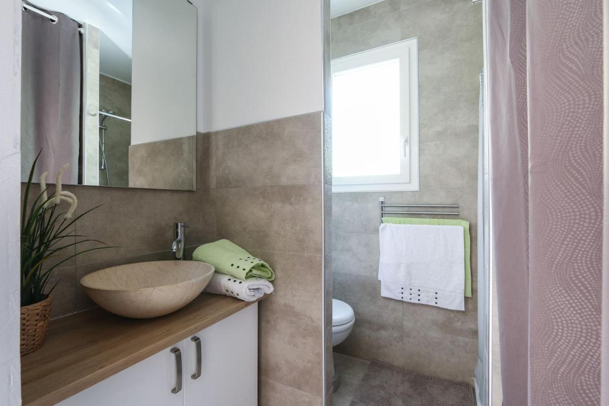 Studio Pied Village Eze - Dans Villa Recente - Parking Gratuit ภายนอก รูปภาพ